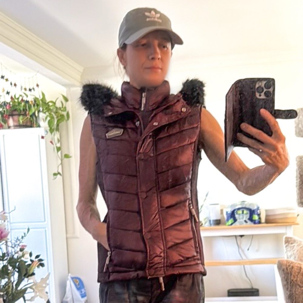 Superdry Maroon Puffer Vest with Badge